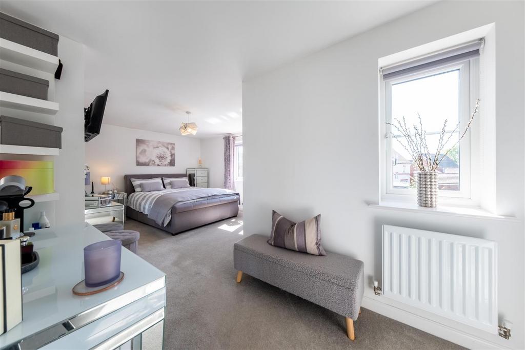 76 Ravencroft Street -035.jpg