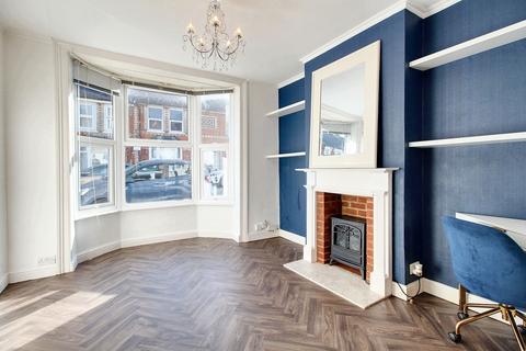undefined, Sussex Avenue, Ashford TN24