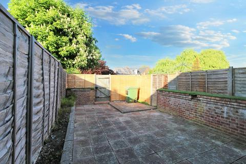 undefined, Sussex Avenue, Ashford TN24