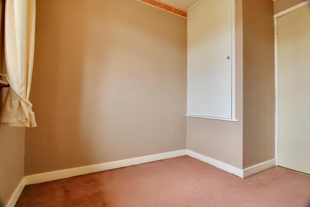 Bedroom 3 - reverse view - Gus Critchlow Ewe Move H