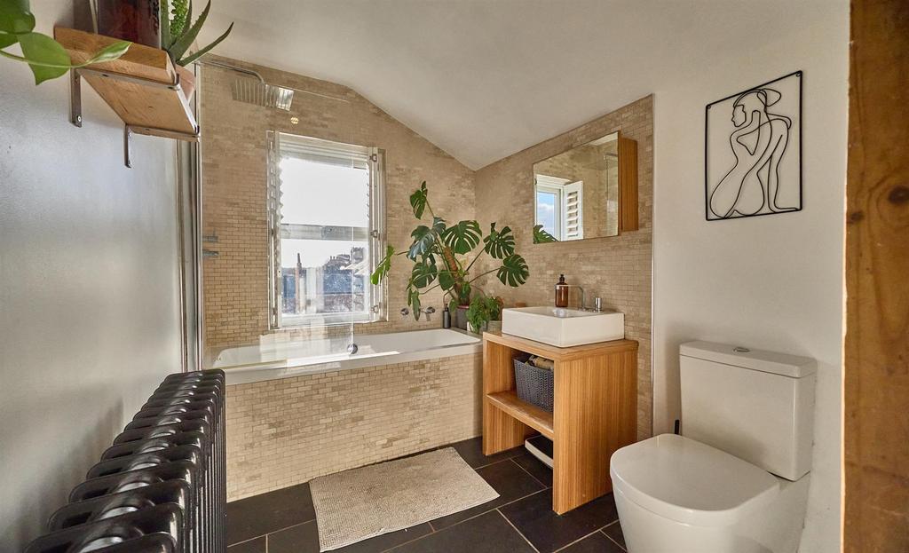 Rear Family Bathroom