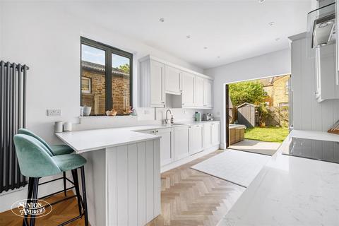 18 Sydney Road, Ealing, London, W13 9EY
