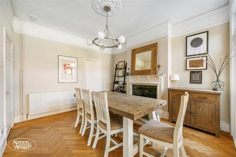 18 Sydney Road, Ealing, London, W13 9EY