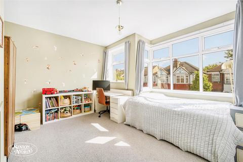 18 Sydney Road, Ealing, London, W13 9EY