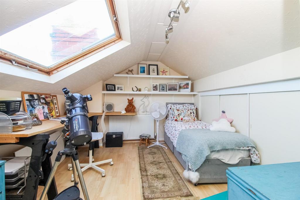 Loft occasional room
