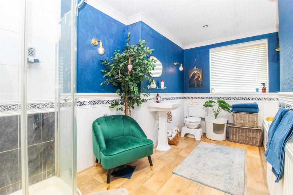 Bathroom/w.c.