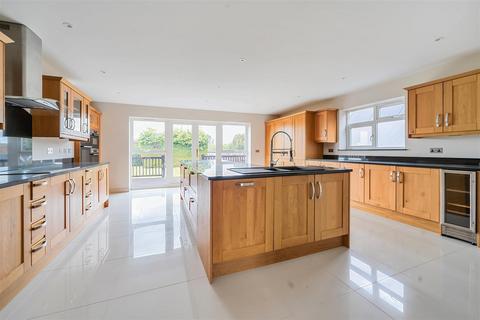 undefined, Ouseley Road, Wraysbury TW19