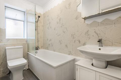 29 Vernon Close, Epsom, KT19 9LF