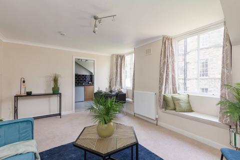 7 Gloucester Lane, Edinburgh, EH3 6ED