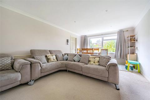 61b Warwick Road, Barnet, EN5 5EH