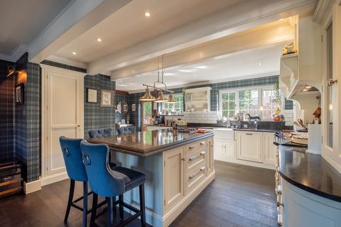 4 bedroom detached house for sale, Clifton Drive, Lytham, FY8