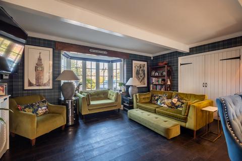 4 bedroom detached house for sale, Clifton Drive, Lytham, FY8
