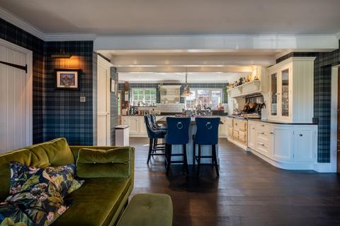 4 bedroom detached house for sale, Clifton Drive, Lytham, FY8