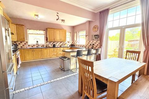 7 Ascot Road, Moseley, Birmingham, B13 9EN