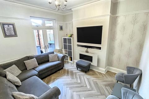 3 bedroom terraced house for sale, Willows Crescent, Birmingham B12