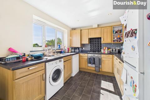 4 bedroom detached house for sale, Fieldhouse Way, Stafford ST17