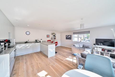 2 bedroom apartment for sale, Hayne Road, Beckenham BR3