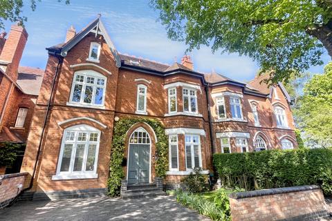 63 Cambridge Road, Birmingham, B13 9UE