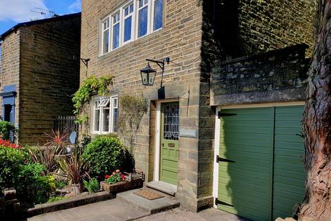 5 bedroom detached house for sale, Oldham Road, Delph OL3