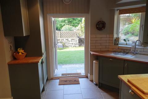5 bedroom detached house for sale, Oldham Road, Delph OL3