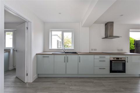 30 Albion Road, Selsey, Chichester, PO20 0DJ
