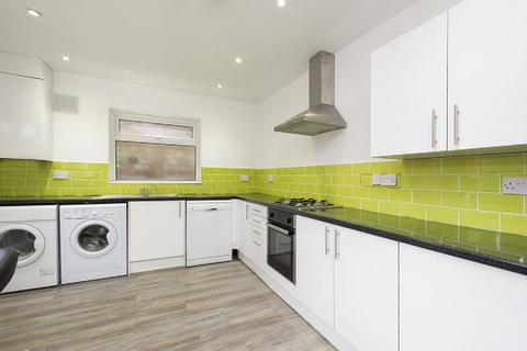 6 bedroom terraced house to rent, 10 Derby Grove