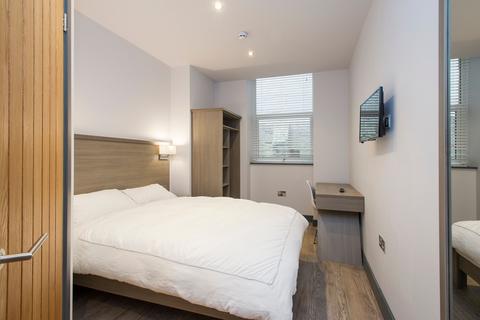 6 bedroom flat to rent, Flat 5, 4 Stanford Street