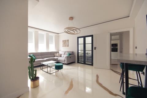 1 bedroom apartment to rent, Finchley Road, London NW3