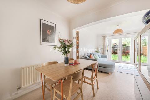 23 Ashmore Close, London, SE15 5GY