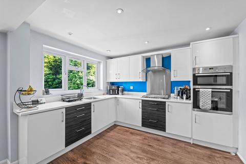 4 bedroom detached house for sale, Kingcup Close, Leicester Forest East, LE3