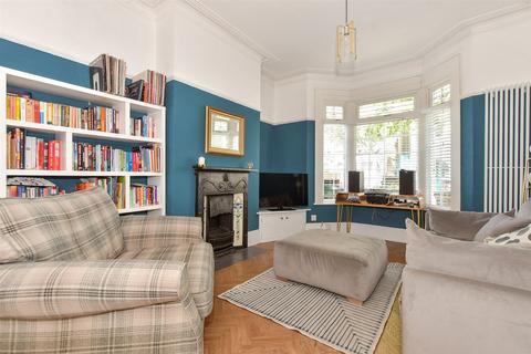 33 Haroldstone Road, London, E17 7AN