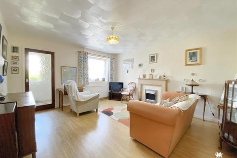 3 bedroom detached bungalow for sale, Glenview Avenue, Pembroke Dock