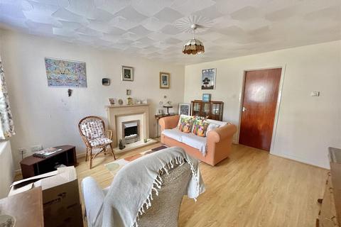 3 bedroom detached bungalow for sale, Glenview Avenue, Pembroke Dock