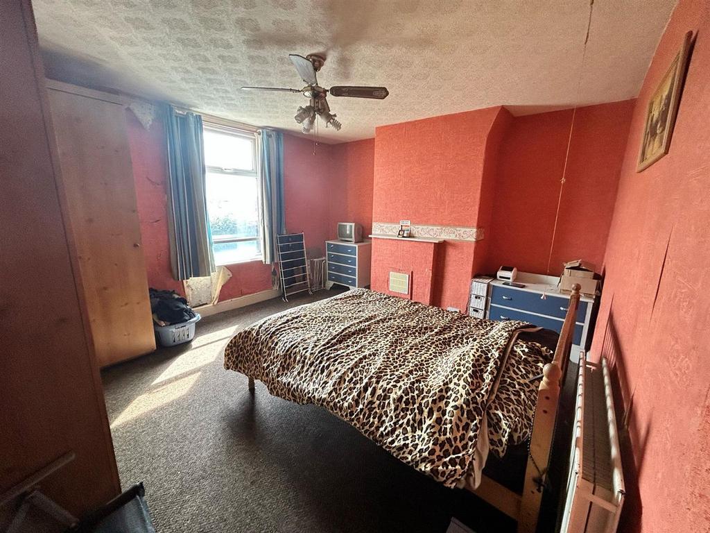 Front Bedroom
