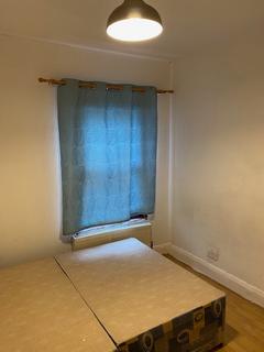 undefined, Park Street, Luton LU1