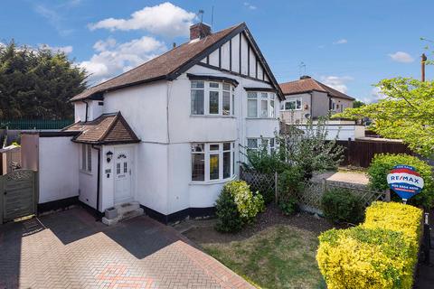 105 Appledore Avenue, Bexleyheath, DA7 6QJ
