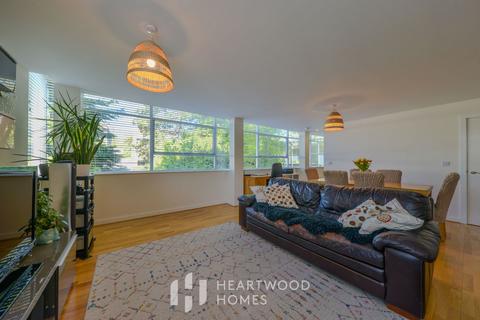 2 bedroom flat for sale, Wakely Court, Hatfield Road, St. Albans, AL1 3GS