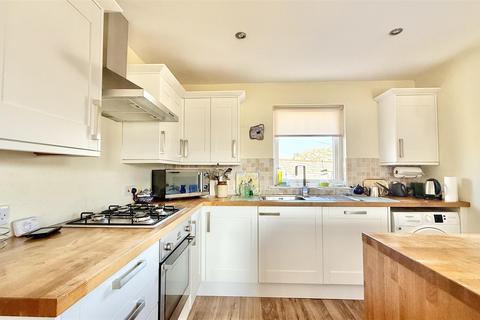 48 Ashton Crescent, Braunton, EX33 1RD