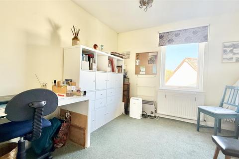 48 Ashton Crescent, Braunton, EX33 1RD