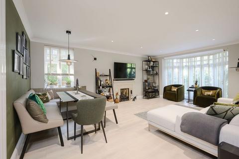 2 bedroom flat for sale, Arterberry Road, London SW20