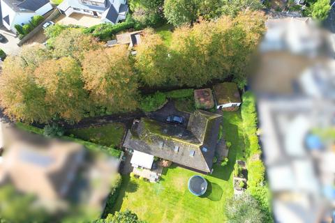 5 bedroom chalet for sale, Rothesay Drive, Highcliffe, Dorset. BH23 4LB