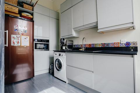 4a Morningside Place, Edinburgh, EH10 5ER