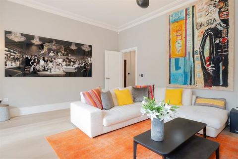 3 bedroom flat for sale, Drayton Gardens, London SW10