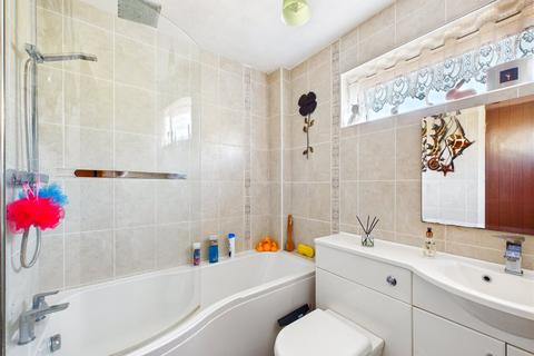 34 Sandringham Close, Ipswich, IP2 9DT