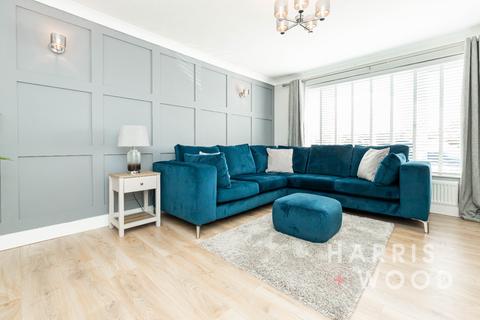30 Cromwell Way, Witham, CM8 2ES