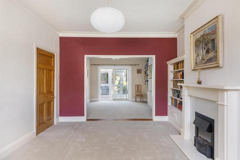undefined, Hexham Road, London, SE27