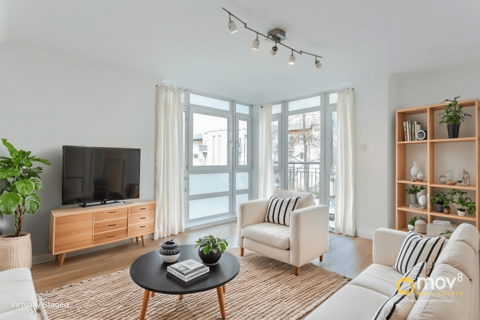 31/10 Brunswick Road, Edinburgh, EH7 5GW