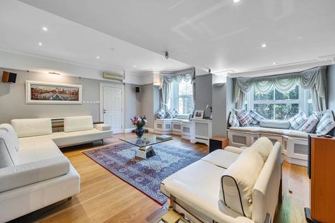 7 bedroom house for sale, Surrey Crescent, Chiswick, London, W4