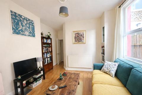 2 bedroom flat for sale, Sangley Road, Catford, London, SE6