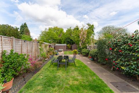 82 Denison Road, Feltham, TW13 4QG